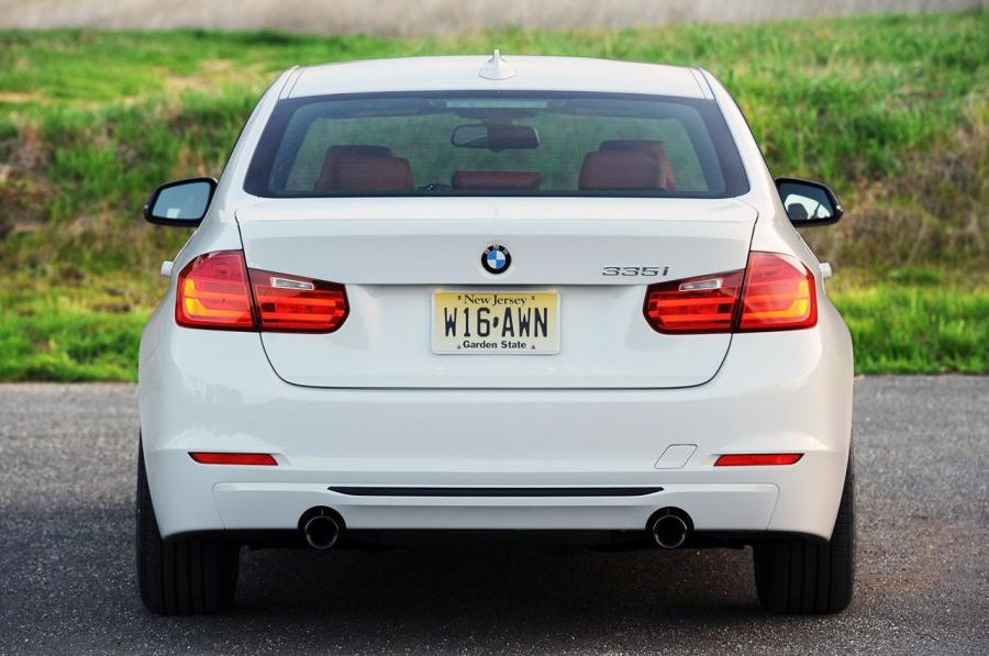  BMW 335i 2012 года  (фото 3 из 61)